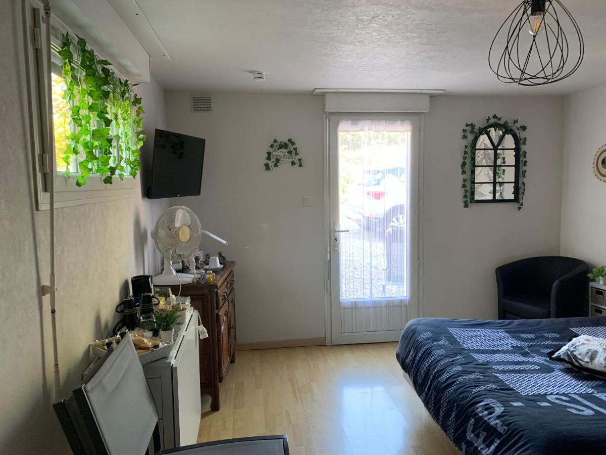 Une Agreable Chambre Independante Rilhac-Rancon 외부 사진